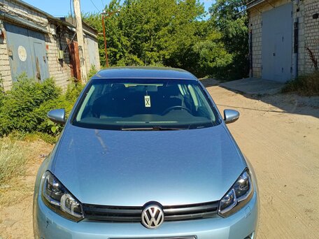 2011 Volkswagen Golf VI, голубой, вид 2