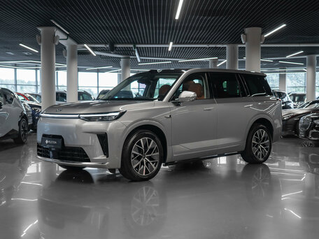 GAC Trumpchi S9