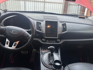 2011 Kia Sportage III, оранжевый, 1130000 рублей, вид 4