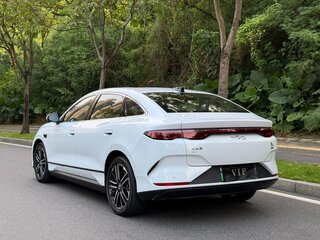 2025 BYD Qin L, белый, 1690000 рублей, вид 5