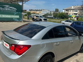 2011 Chevrolet Cruze I, серебристый, 470000 рублей, вид 2