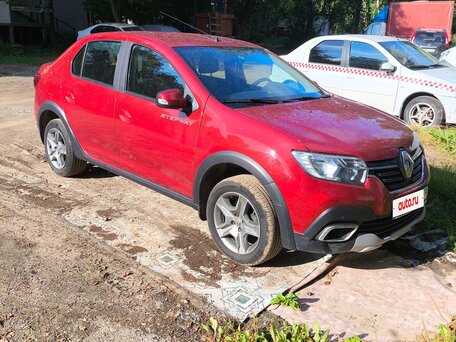 2021 Renault Logan Stepway II Рестайлинг, красный, 1810000 рублей, вид 3