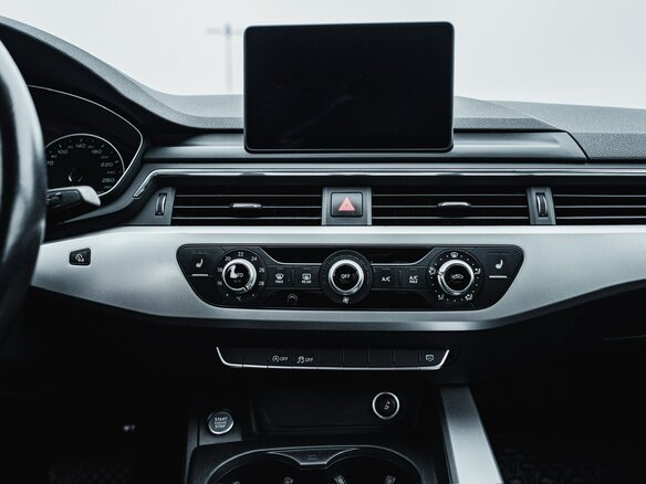 2017 Audi A4 V (B9), чёрный - вид 31