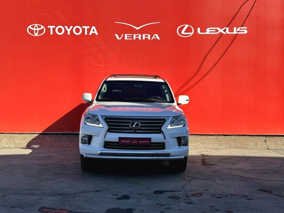 2013 Lexus LX 570 III Рестайлинг, белый, 3270000 рублей - вид 7