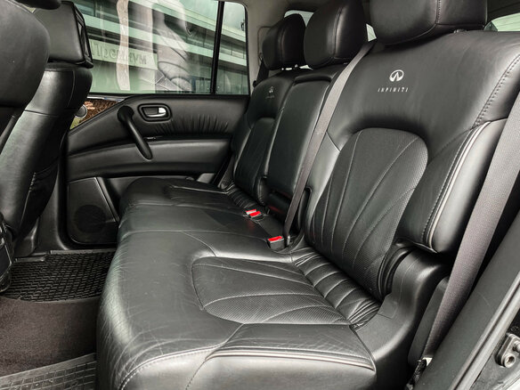 2013 Infiniti QX56 II, чёрный, 1990000 рублей - вид 9