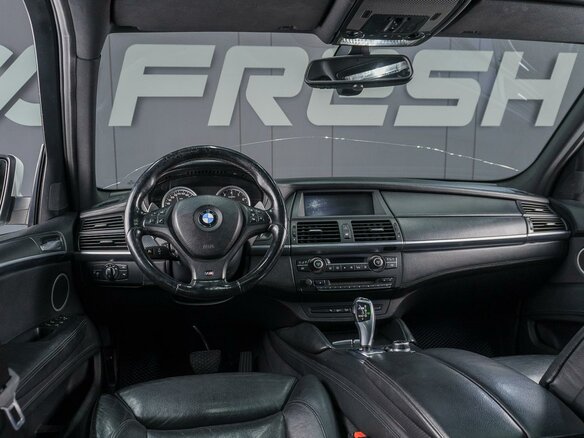 2011 BMW X5 M I (E70), белый - вид 5