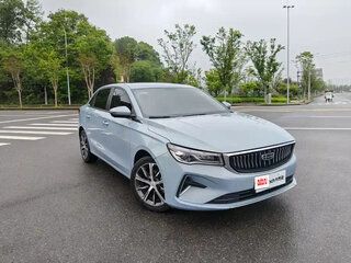 2023 Geely Emgrand II, серебристый, 1188111 рублей, вид 3