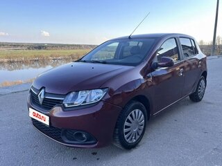 2014 Renault Sandero II, красный, 320000 рублей, вид 1