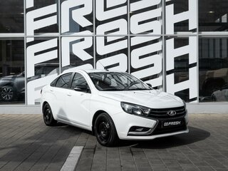 2018 Lada (ВАЗ) Vesta I, белый, 900000 рублей, вид 1