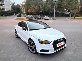 2018 Audi A3 III (8V) Рестайлинг, белый, 1600000 рублей, вид 3