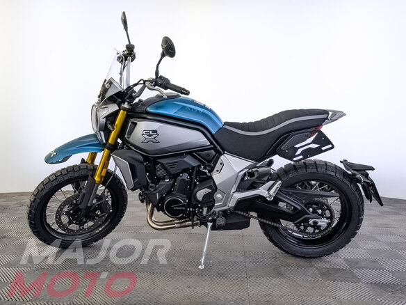 2025 CFMoto 700CL-X Adventure, синий, 841410 рублей - вид 4