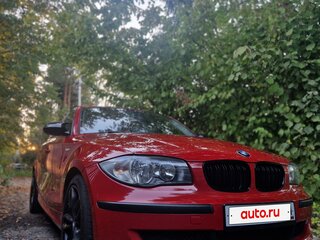 2009 BMW 1 серии 116i I (E81/E82/E87/E88) Рестайлинг, красный, 850000 рублей, вид 5