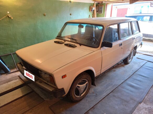 1996 Lada (ВАЗ) 2104 4-speed, бежевый, 200000 рублей