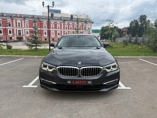2018 BMW 5 серии 520d xDrive VII (G30/G31/G38), серый, 2599000 рублей, вид 3