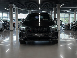 2021 Audi RS Q8 I, чёрный, 10900000 рублей, вид 4