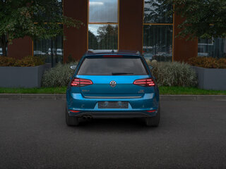 2013 Volkswagen Golf VII, голубой, 1390000 рублей, вид 5