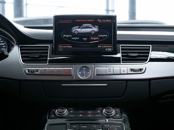 2016 Audi S8 III (D4) Рестайлинг, синий, 8490000 рублей - вид 21