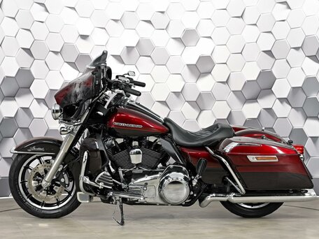 2015 Harley-Davidson Ultra Limited, красный, 1477000 рублей, вид 4