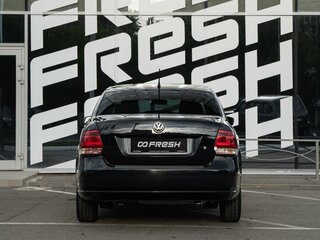 2013 Volkswagen Polo V, чёрный, 780000 рублей, вид 4