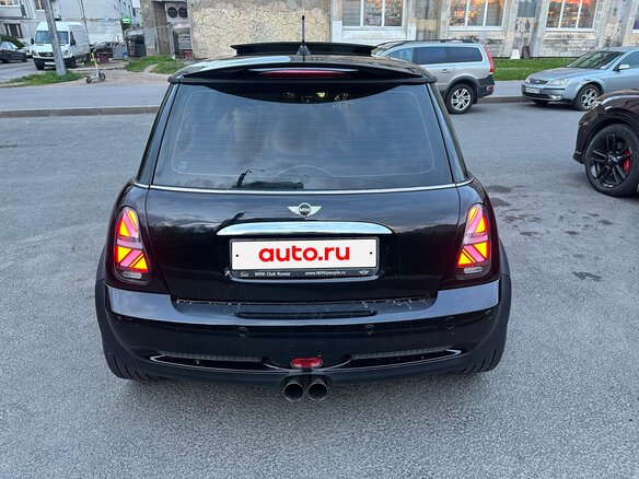 2005 Mini Hatch Cooper S I (R50), чёрный, 900000 рублей - вид 3