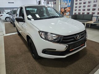 2026 Lada (ВАЗ) Granta I Рестайлинг, белый, 850000 рублей, вид 3