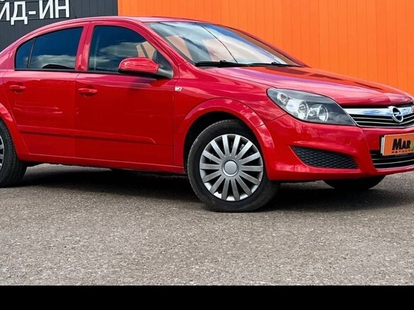 2007 Opel Astra H Рестайлинг, красный, 328000 рублей - вид 2