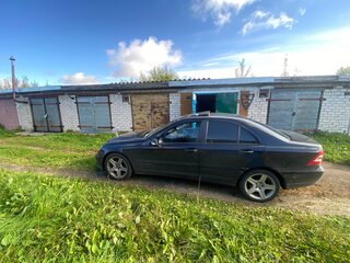 2006 Mercedes-Benz C-Класс 180 II (W203) Рестайлинг, чёрный, 450000 рублей, вид 2