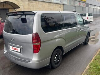 2014 Hyundai Grand Starex I, серебристый, 2000000 рублей, вид 3