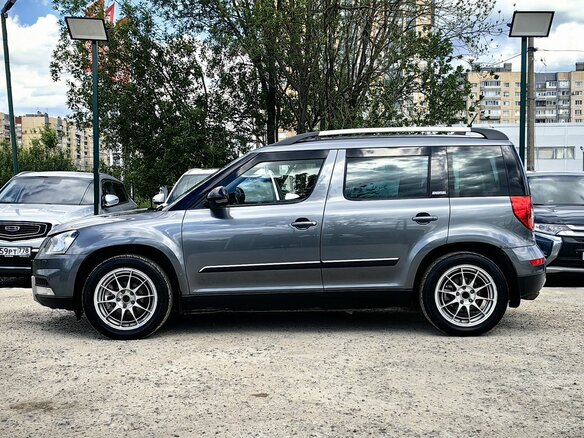 2017 Skoda Yeti I Рестайлинг, серый - вид 5