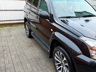 2008 Toyota Land Cruiser Prado 4-speed 120 Series Рестайлинг, чёрный, 2400000 рублей, вид 2