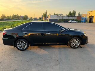 2016 Toyota Camry VII (XV50) Рестайлинг, чёрный, 1750000 рублей, вид 2