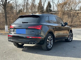 2024 Audi Q5 L 40 TFSI II (FY) Рестайлинг, чёрный, 5300000 рублей, вид 4