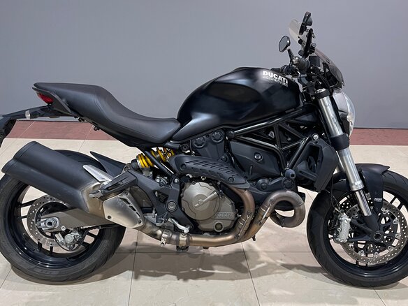 2015 Ducati Monster 821, чёрный, 550000 рублей