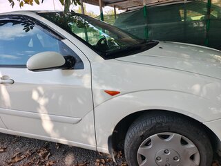 2005 Ford Focus I Рестайлинг, белый, 400000 рублей, вид 2