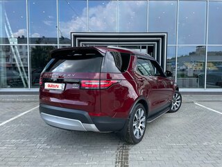 2017 Land Rover Discovery V, красный, 3710000 рублей, вид 5