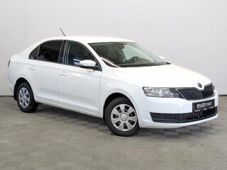 2019 Skoda Rapid I Рестайлинг, белый, 825000 рублей, вид 3