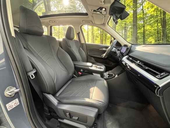 2023 BMW X1 Long 20Li sDrive III (U11/U12), серый, 2790000 рублей - вид 16