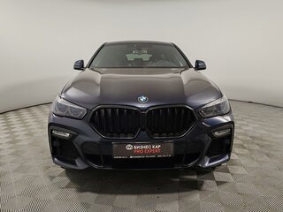 2021 BMW X6 40i III (G06), чёрный, 6650000 рублей, вид 2
