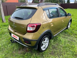 2017 Renault Sandero Stepway II, зелёный, 730000 рублей, вид 5