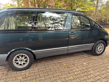 1994 Toyota Estima Lucida I, зелёный, вид 5