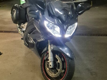 2015 Yamaha FJR1300, серебристый, 1350000 рублей, вид 3