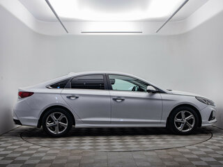 2018 Hyundai Sonata VII (LF) Рестайлинг, белый, 1619000 рублей, вид 4
