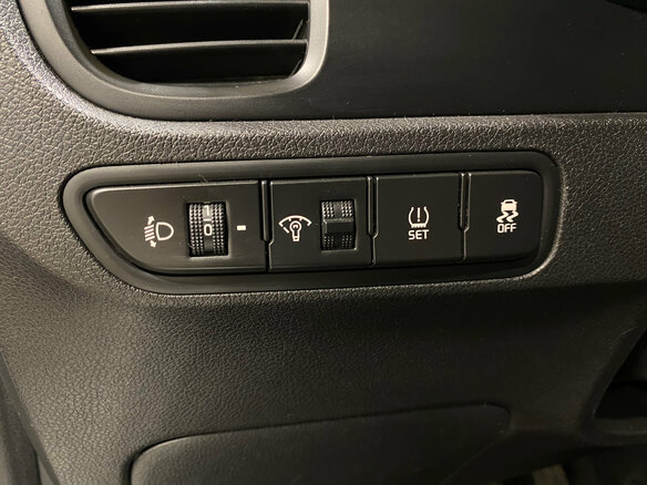 2019 Kia Rio IV, белый - вид 17