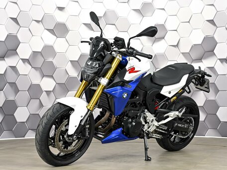 2023 BMW F 900 R, белый, 899000 рублей, вид 2