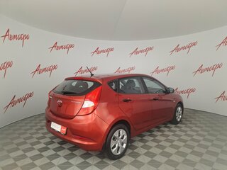 2015 Hyundai Solaris I Рестайлинг, красный, 805000 рублей, вид 5