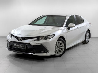 2021 Toyota Camry VIII (XV70) Рестайлинг, белый, 2950000 рублей, вид 1