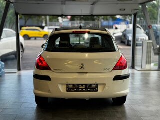 2011 Peugeot 308 I, белый, 440000 рублей, вид 5