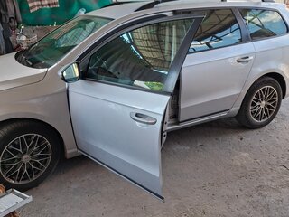2011 Volkswagen Passat B7, серебристый, 950000 рублей, вид 4