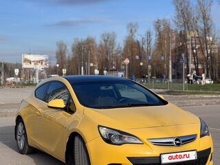 2013 Opel Astra GTC J Рестайлинг, жёлтый, 750000 рублей, вид 1