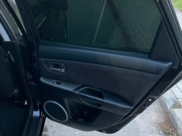 2007 Mazda 3 I (BK) Рестайлинг, чёрный - вид 19